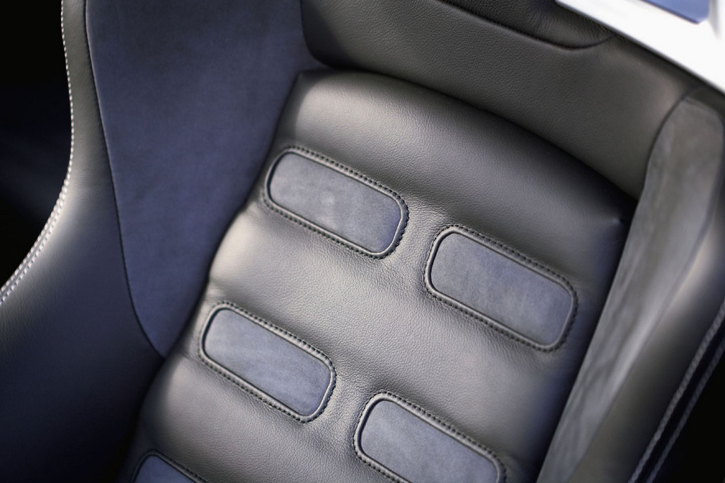 39-prototype-x--seat-detail.jpg
